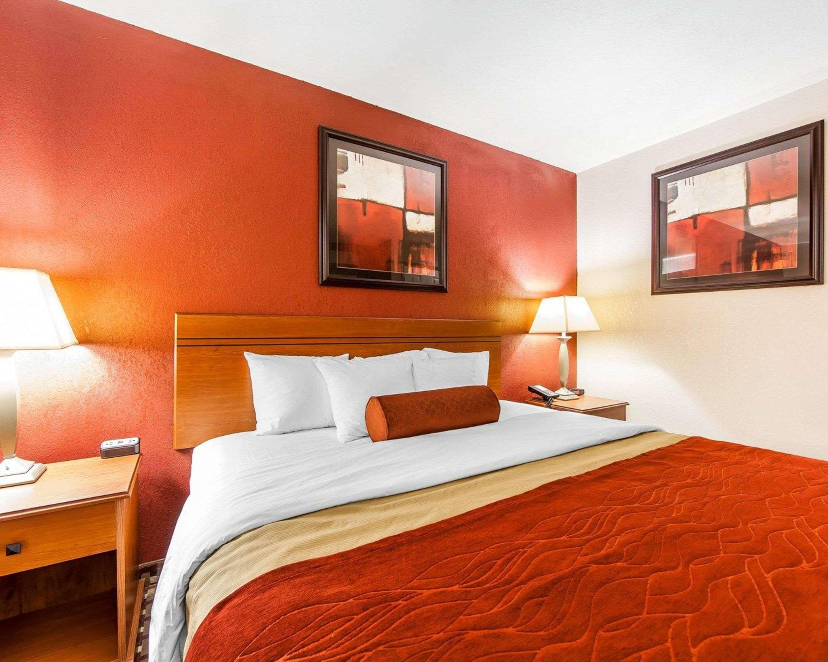 Quality Inn Seaman Buitenkant foto