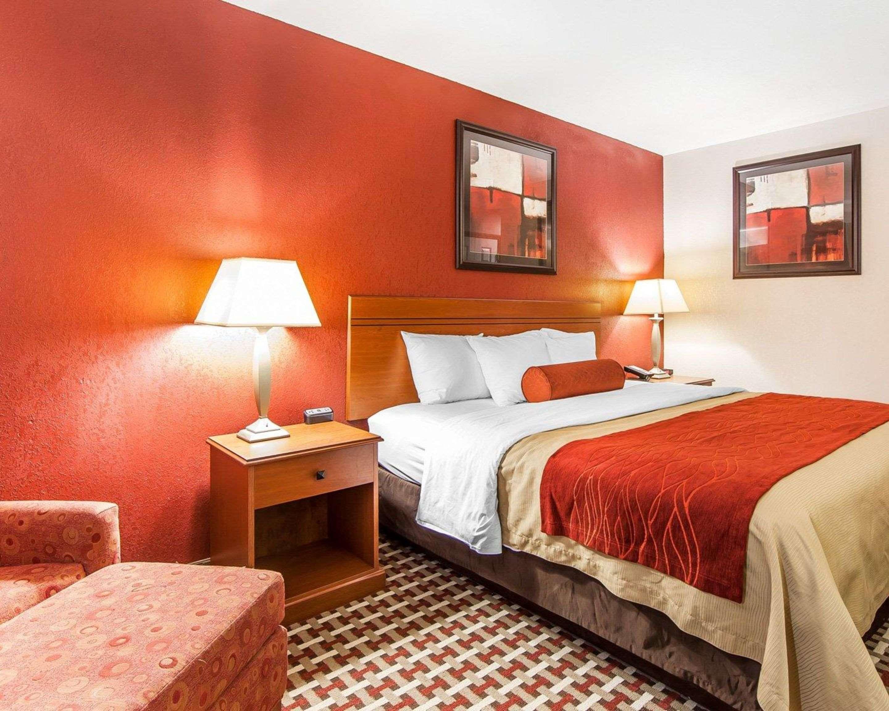 Quality Inn Seaman Buitenkant foto