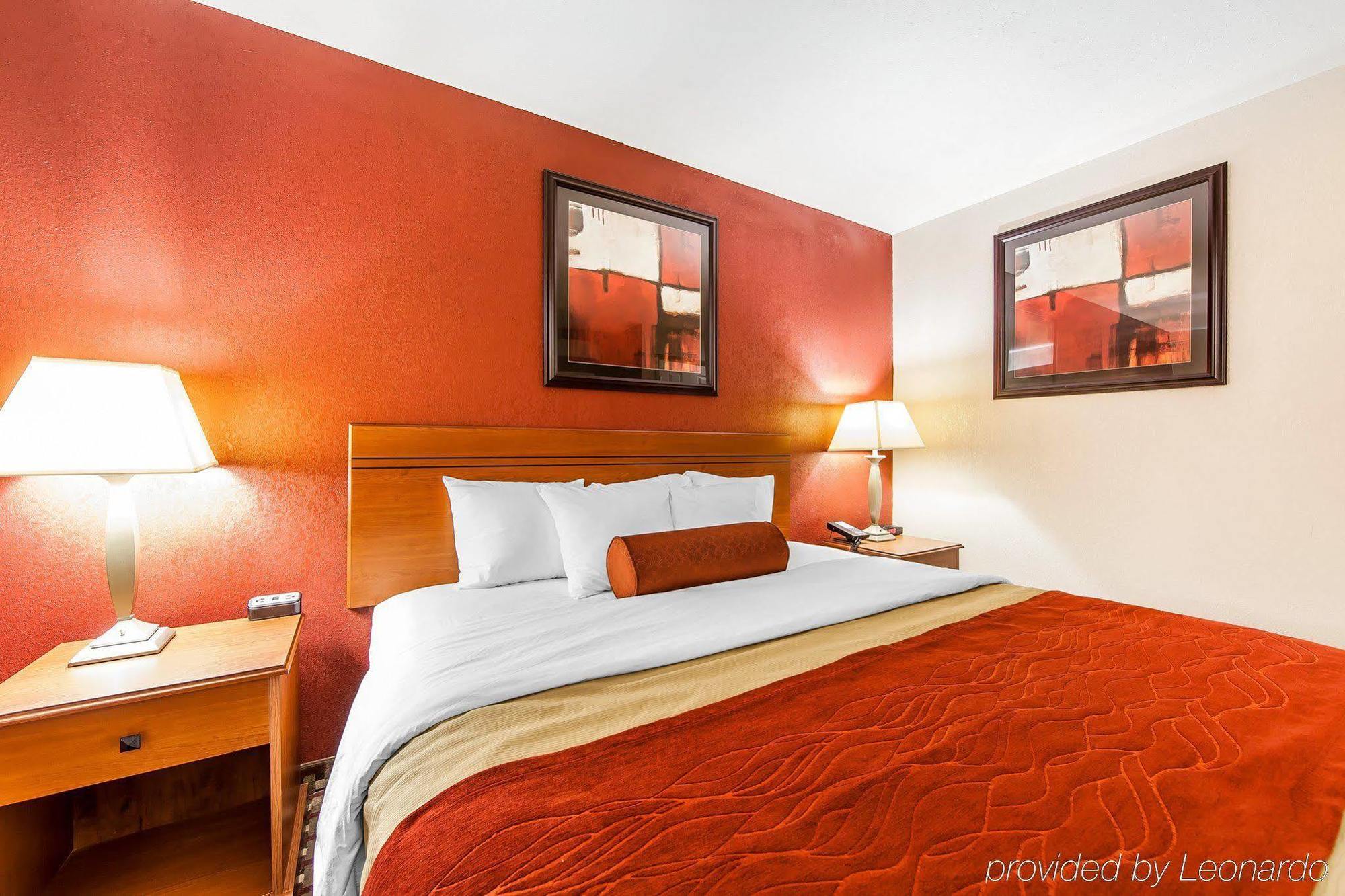 Quality Inn Seaman Buitenkant foto