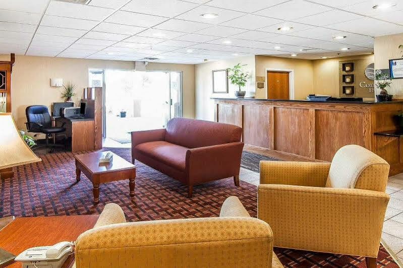 Quality Inn Seaman Buitenkant foto