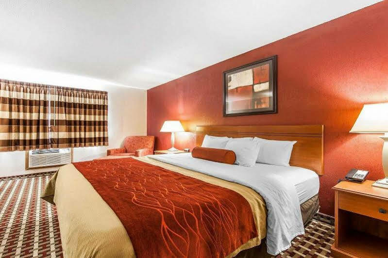 Quality Inn Seaman Buitenkant foto